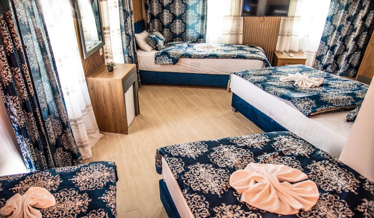 Blue Bay Beach Hotel (Adults Only) ビテツ エクステリア 写真