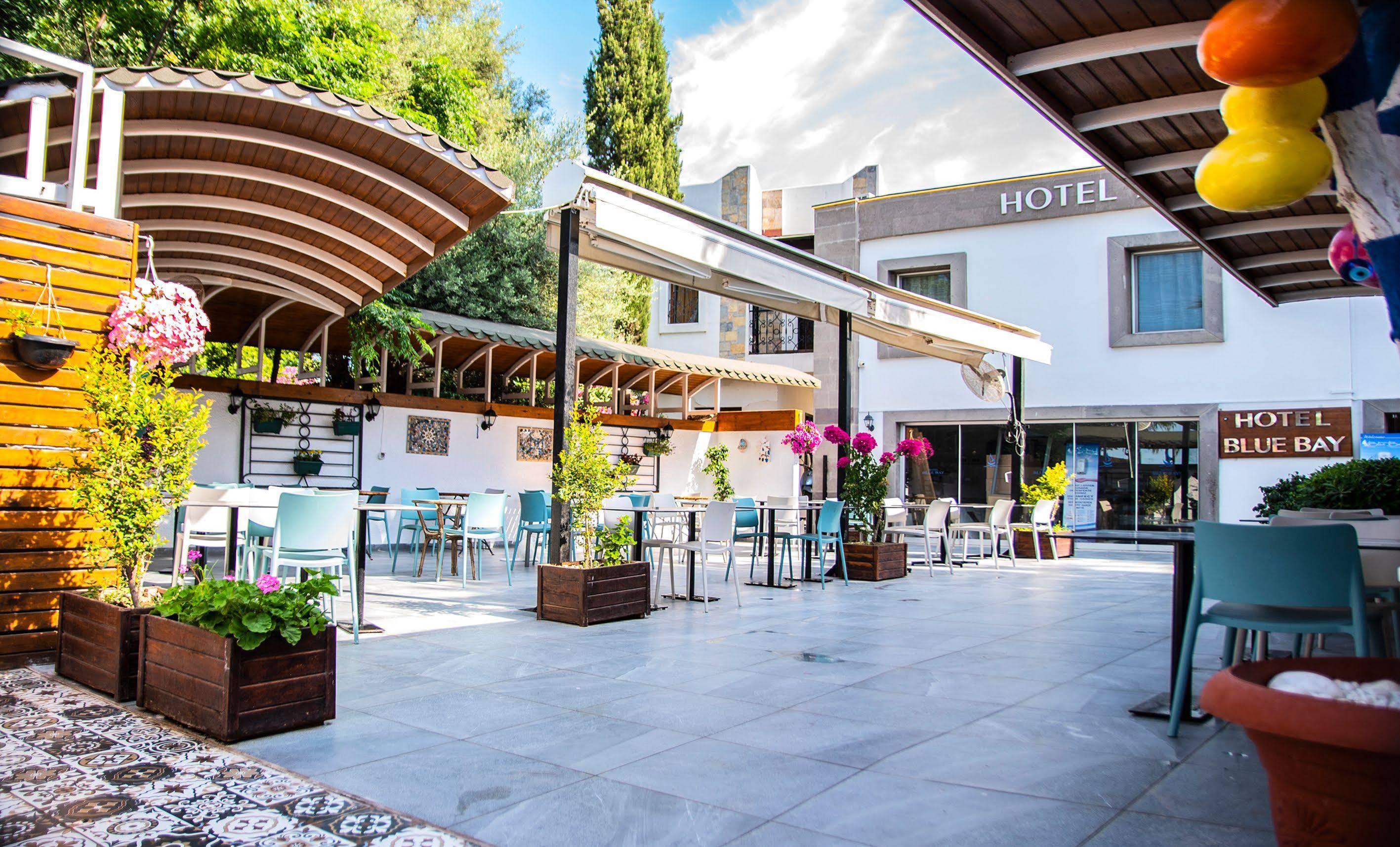 Blue Bay Beach Hotel (Adults Only) ビテツ エクステリア 写真