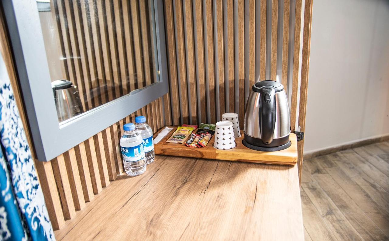 Blue Bay Beach Hotel (Adults Only) ビテツ エクステリア 写真