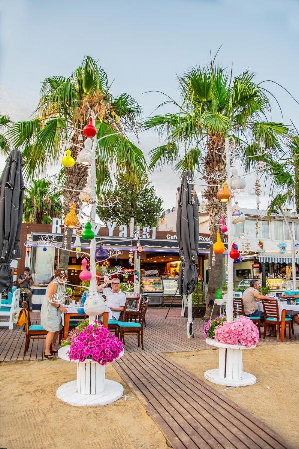 Blue Bay Beach Hotel (Adults Only) ビテツ エクステリア 写真