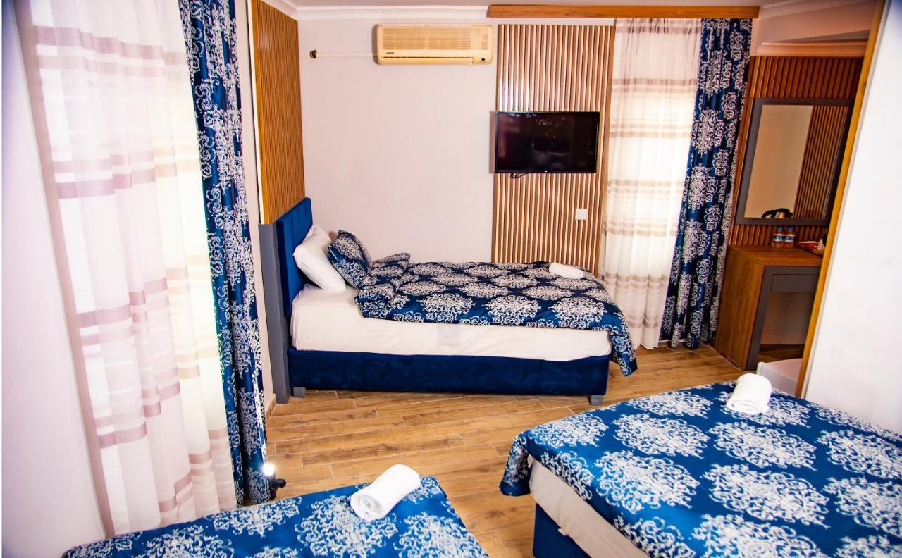 Blue Bay Beach Hotel (Adults Only) ビテツ エクステリア 写真